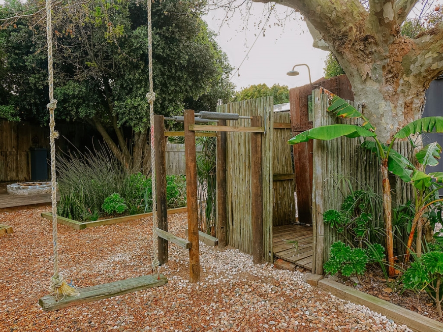 To Let 4 Bedroom Property for Rent in Kommetjie Western Cape